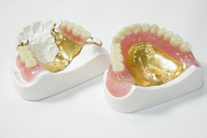 金属床
